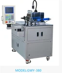 Magnetrõngaga lameda traadi automaatne vertikaalne kerimismasin